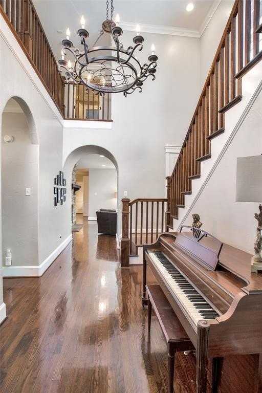 5437 Willis Ave - Photo 4 of 27