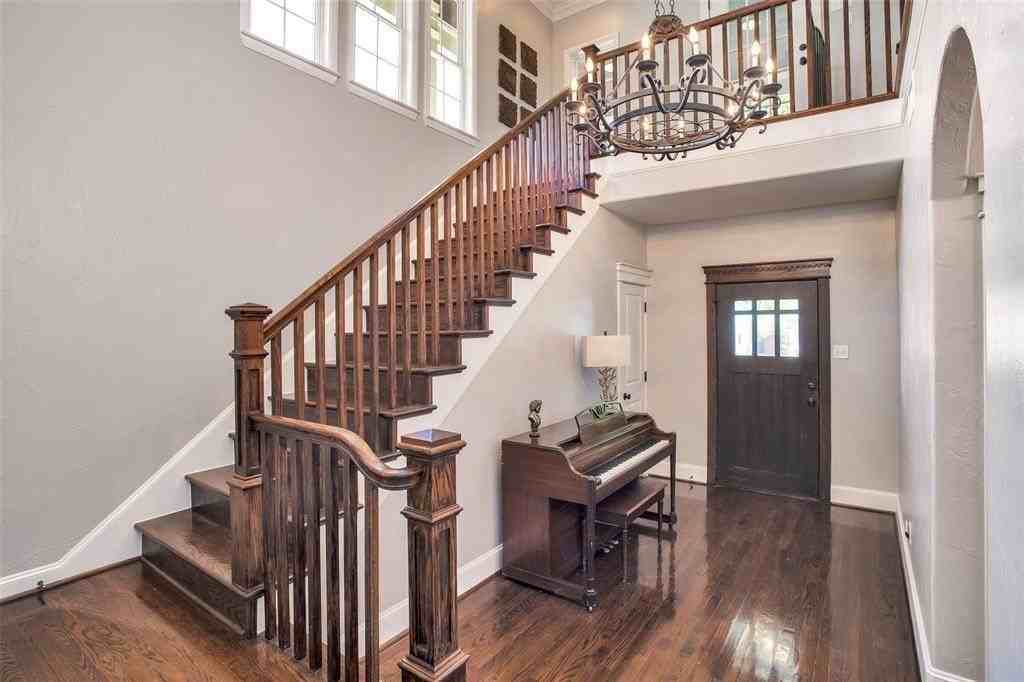 5437 Willis Ave - Photo 5 of 27