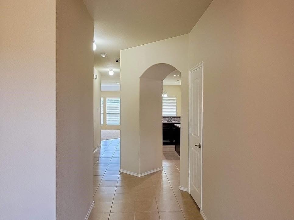 130 Meadow Crest Dr - Photo 4 of 21