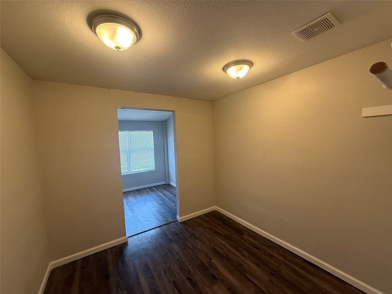 416 Heritage Dr - Photo 6 of 22