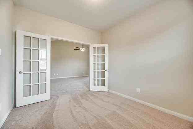 5936 Garnet Hill Ln - Photo 5 of 32