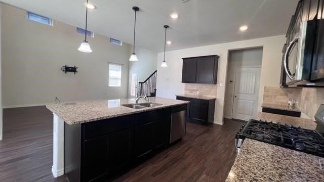2405 Larimar Dr - Photo 6 of 21