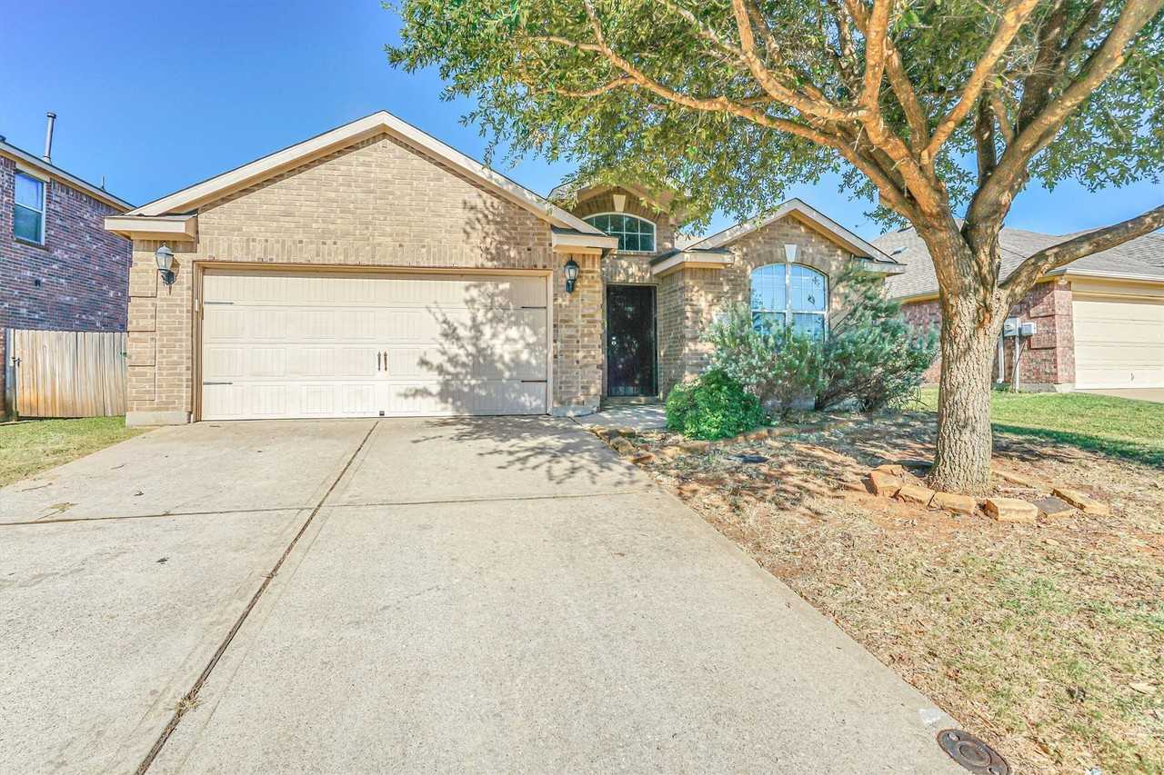 617 Canoe Way