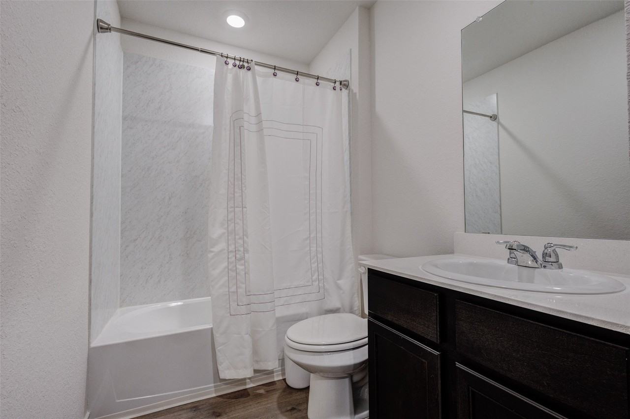 13109 Enclave Pkwy - Photo 6 of 20