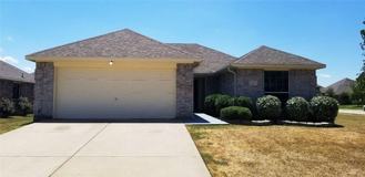 100 Commonwealth Cir - Photo 1 of 1