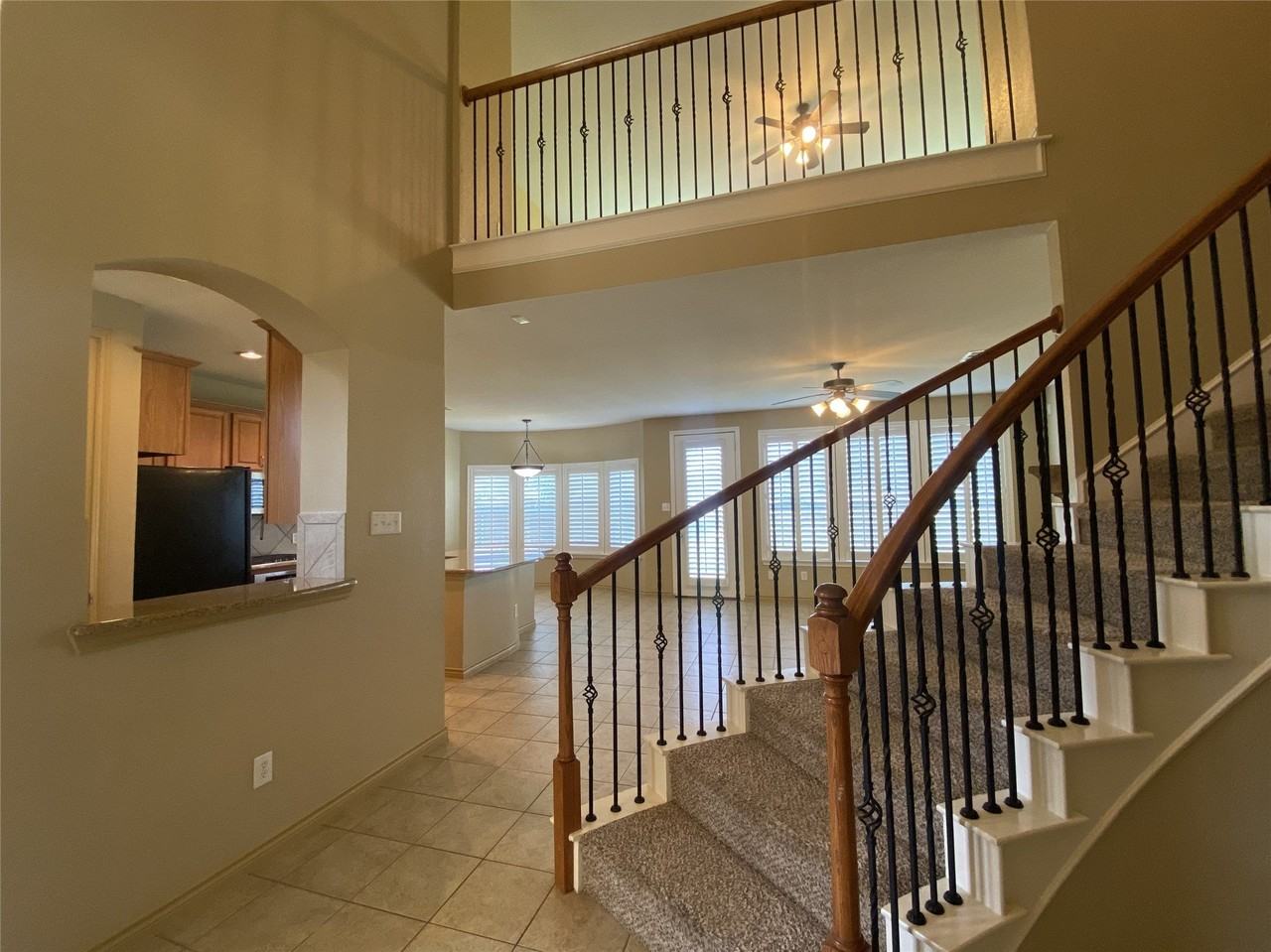 12273 Angelo Dr - Photo 4 of 20