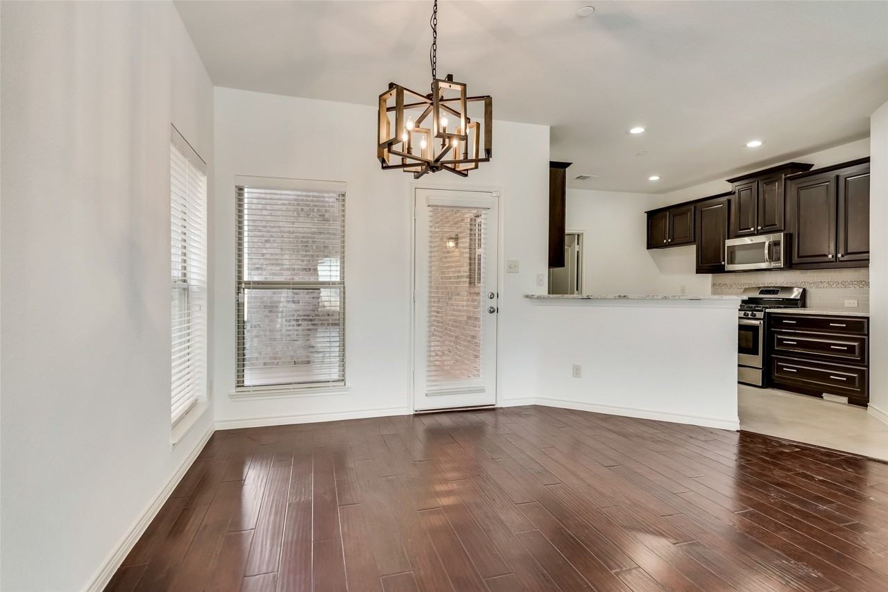 1448 Arapaho Dr - Photo 6 of 24