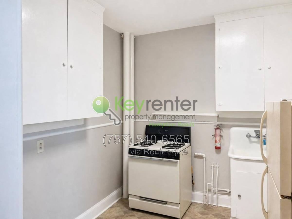 332 Mt Vernon Ave #6 - Photo 4 of 10