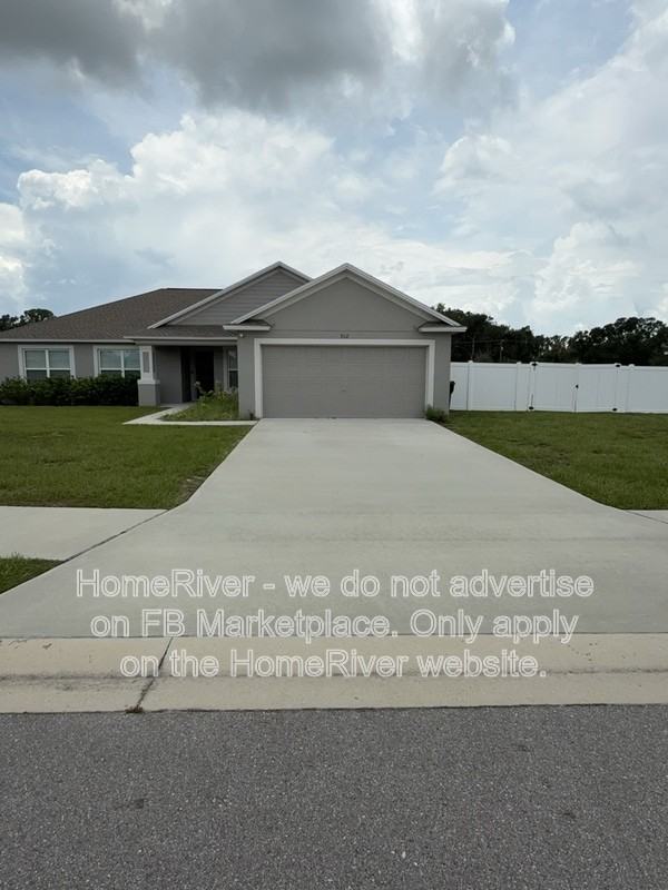 912 Lochland Loop - Photo 2 of 4