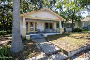 258 Querens Ave - Photo 1 of 1