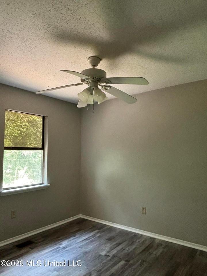 15500 Big Ridge Rd - Photo 5 of 6