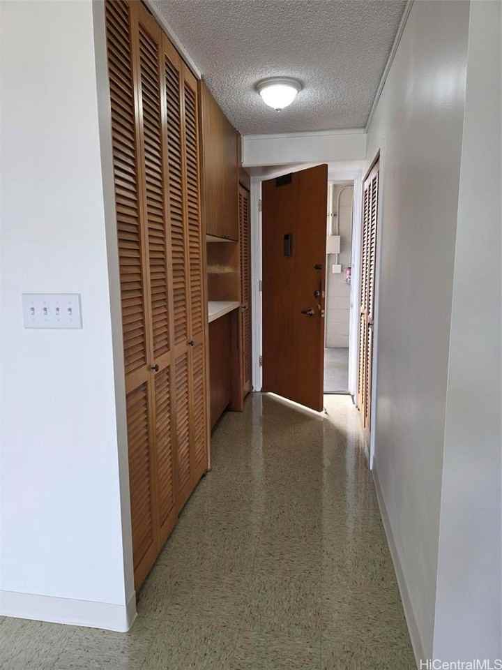 1073 Kinau St #801 - Photo 3 of 12