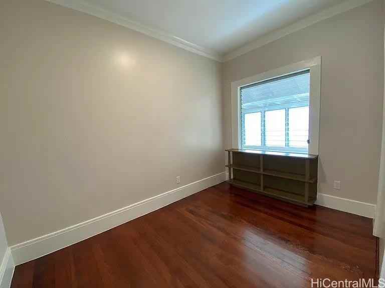 2048 Kakela Dr - Photo 7 of 16