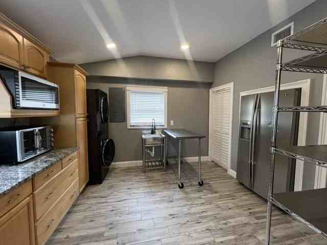 1501 W Perdiz St - Photo 6 of 24