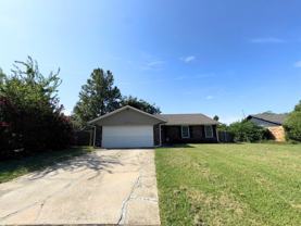 5904 Se 8th St - Photo 1 of 1