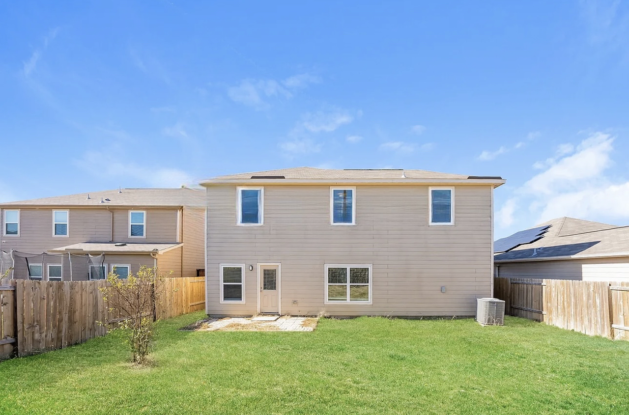 14226 Bridgeview Ln - Photo 6 of 6
