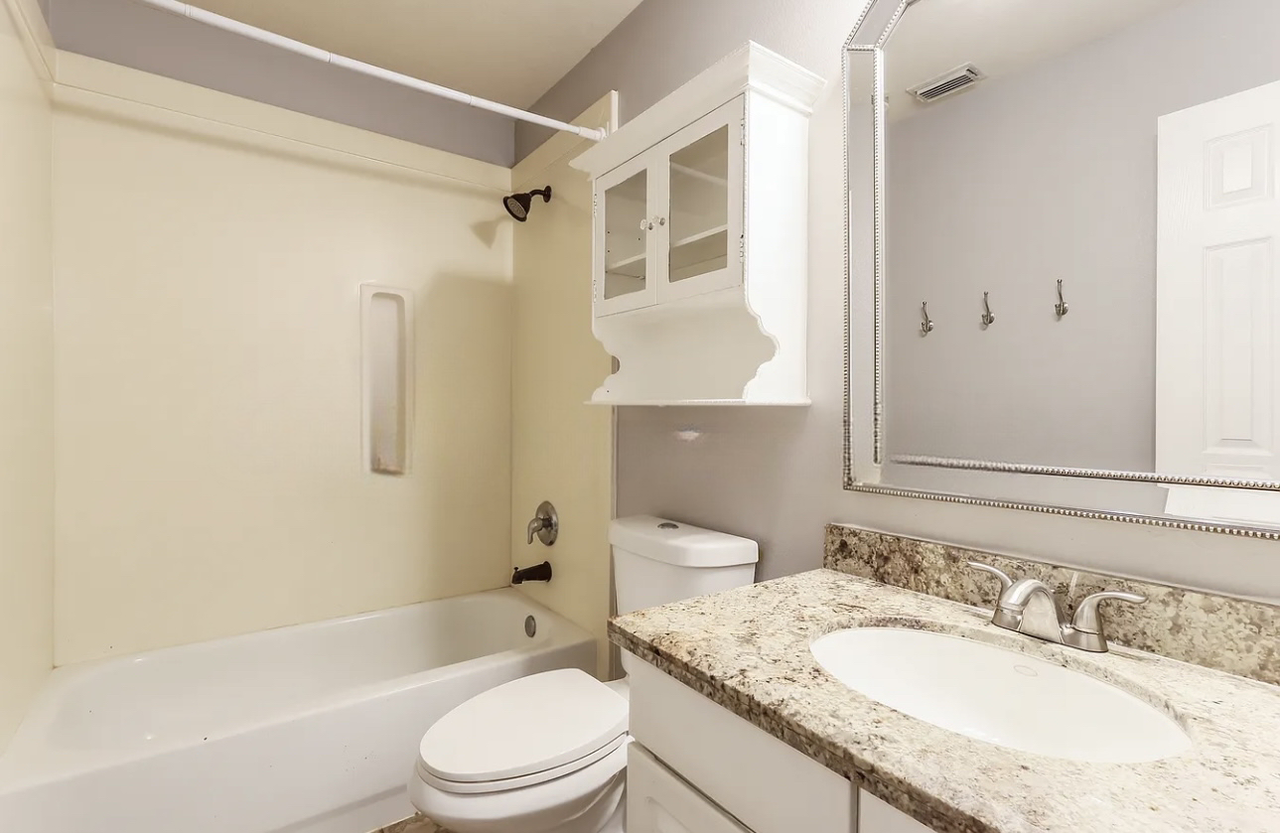 15412 Hickory Dale St - Photo 7 of 8