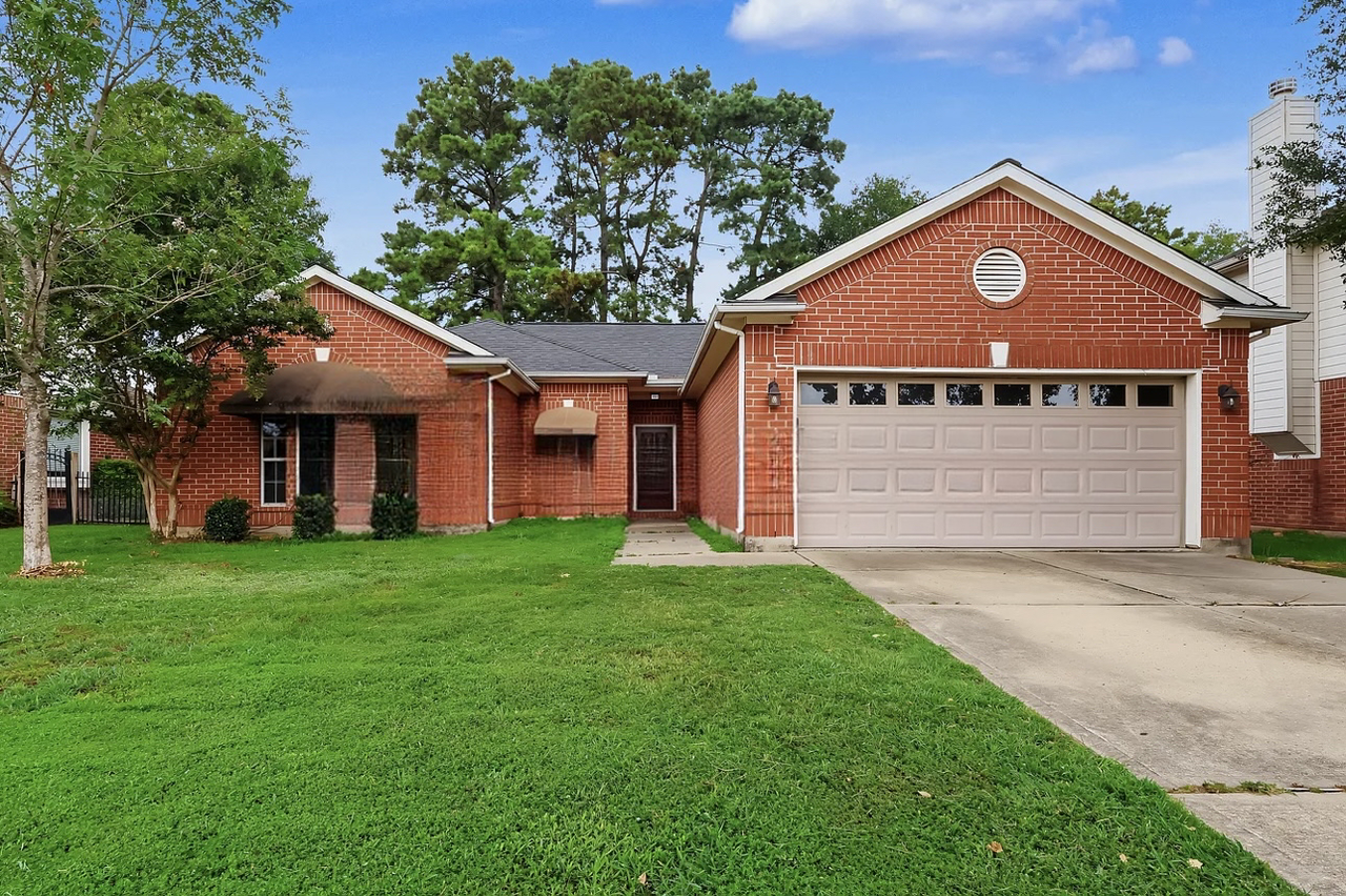 2746 Spring Dusk Ln