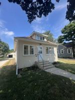 featured image of 840 S Silver Lake St