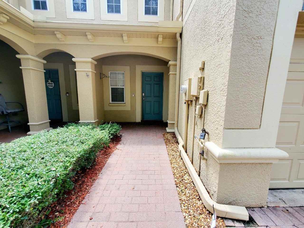 17532 Hugh Ln - Photo 2 of 20