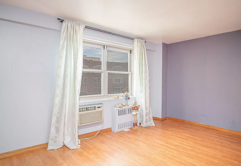 2925 W 5th St - Photo 6 of 10