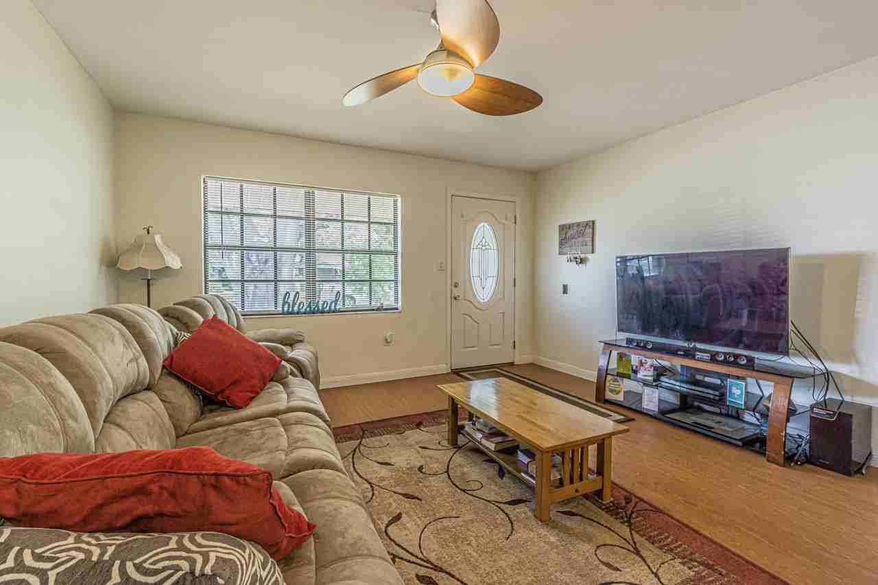 6201 S Adelia Ave - Photo 4 of 18