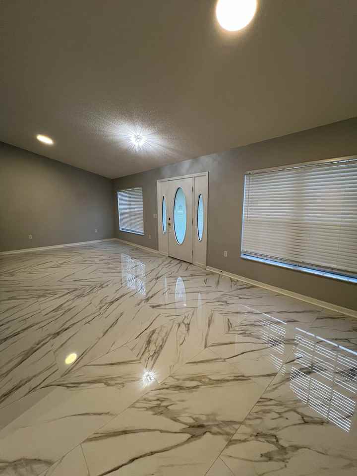 12474 Robin Ave - Photo 3 of 20