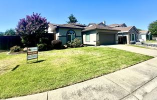 featured image of 6636 Escallonia Way
