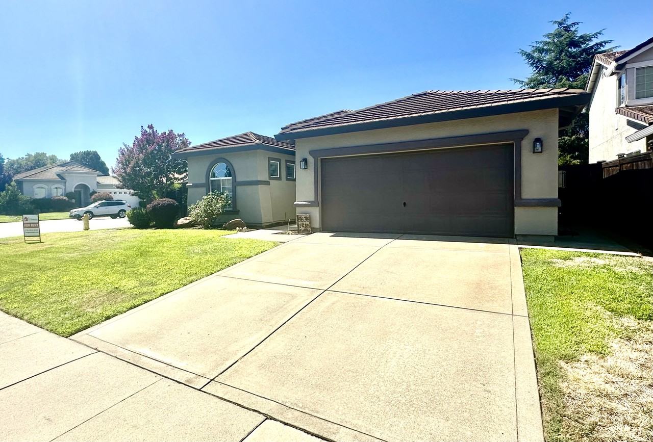 6636 Escallonia Way - Photo 2 of 19