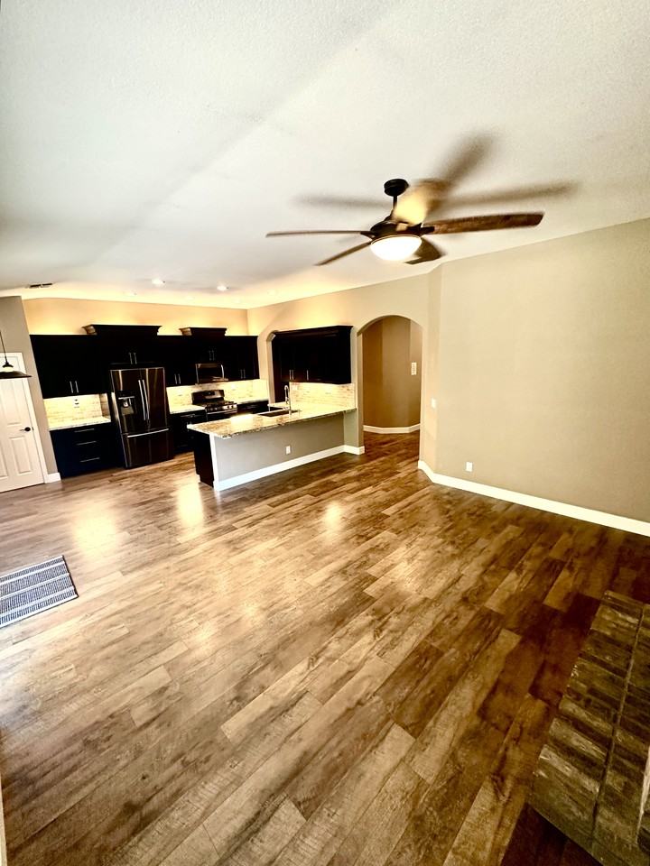 6636 Escallonia Way - Photo 4 of 19
