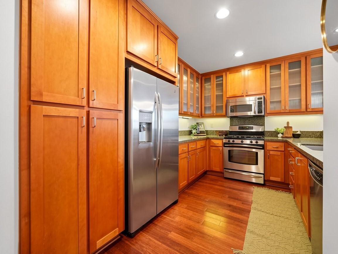 428 Alice St #336 - Photo 4 of 19