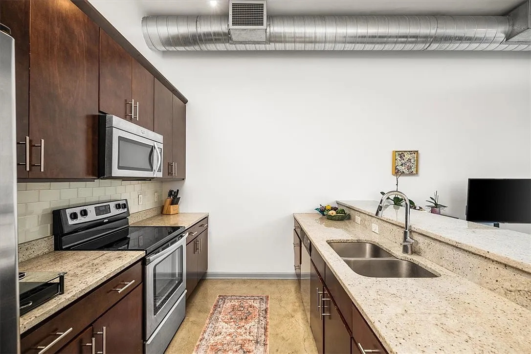 2434 Smallman St #414 - Photo 6 of 20
