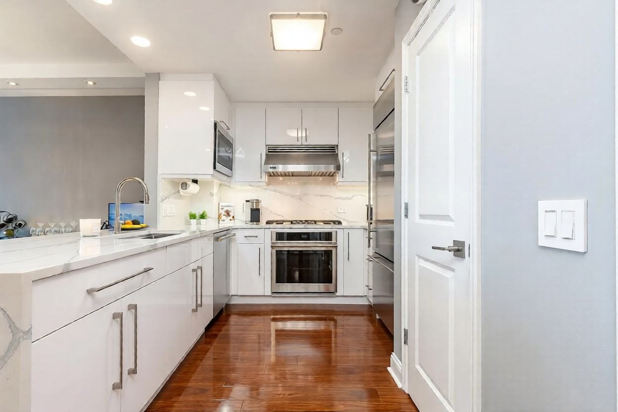 440 S Broad St #1503 - Photo 2 of 17