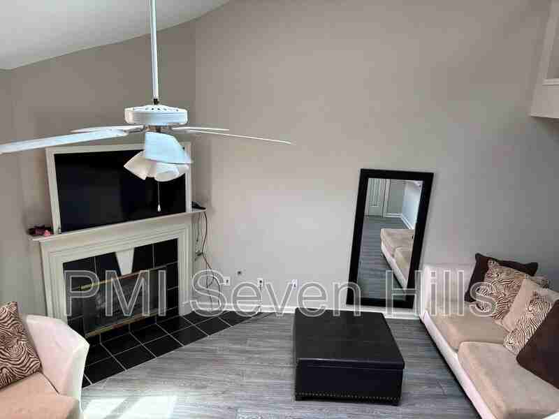 2475 Nugget Ln - Photo 2 of 12