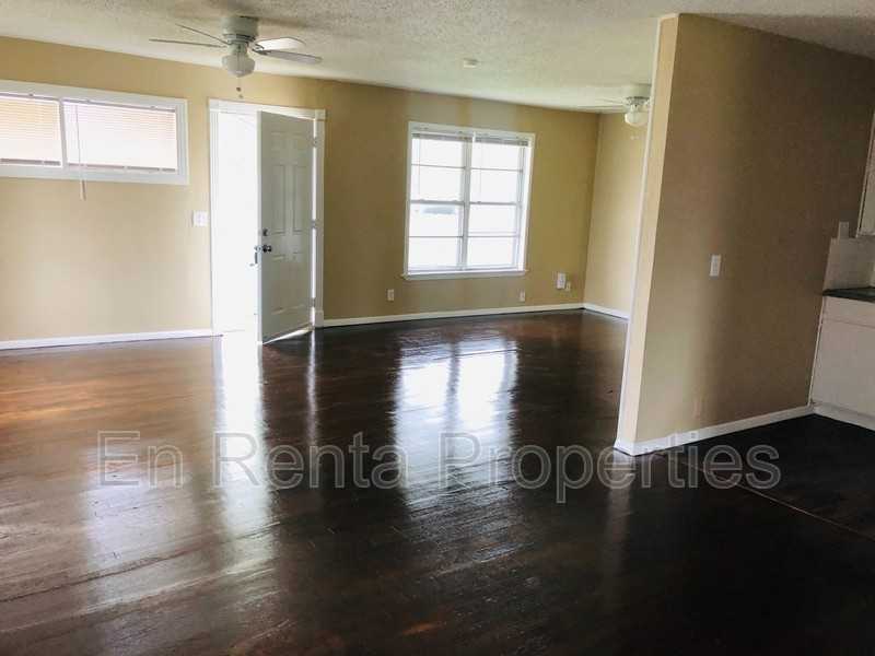 6037 Graham St - Photo 4 of 12