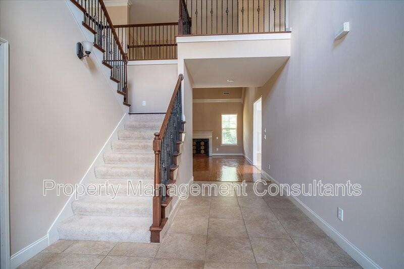 2903 Magnolia Park Dr Se - Photo 7 of 33
