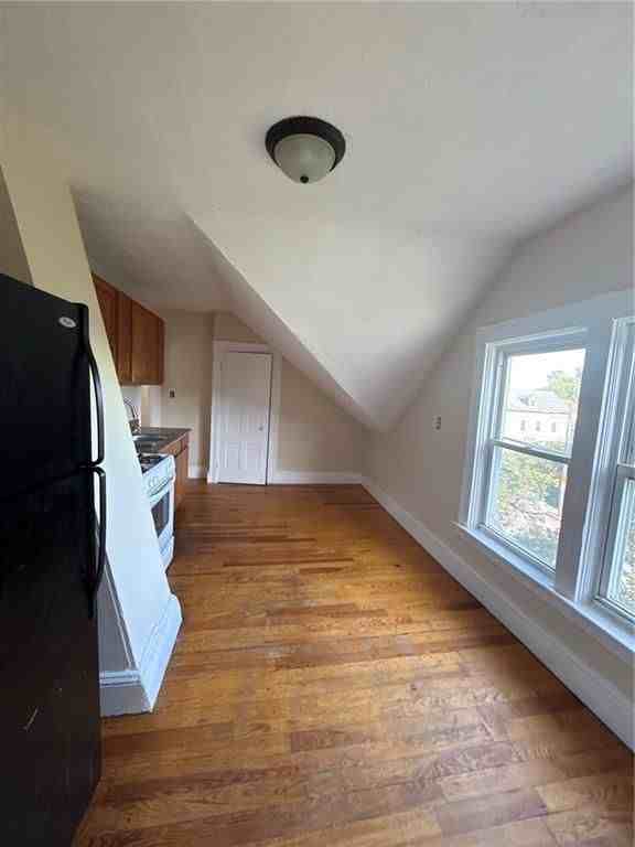 1018 Cranston St ##3 - Photo 4 of 10