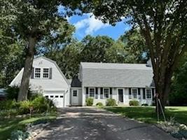 featured image of 8 Healey Brook Dr