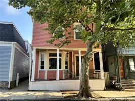 featured image of 27 Young St ##1