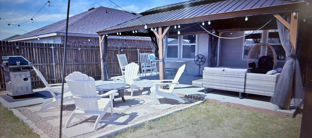 808 Glover Dr - Photo 2 of 4