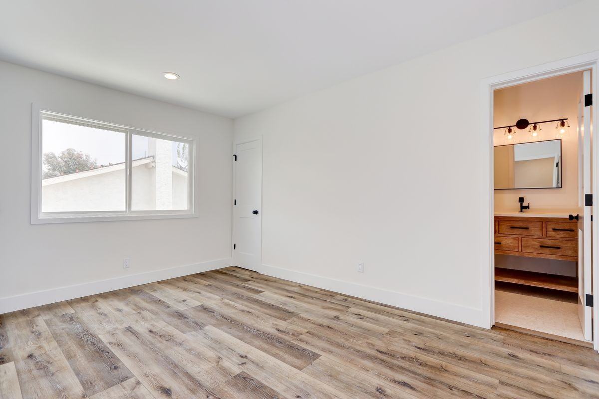 1919 Harriman Ln ##3 - Photo 7 of 20