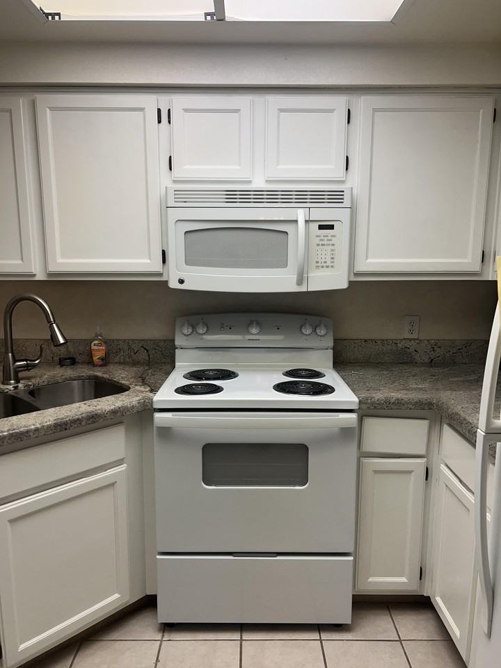 N Becker Ln #9450-2062 - Photo 5 of 27