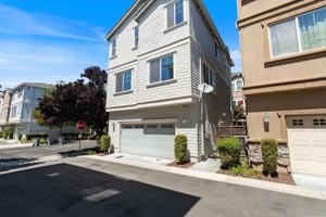 featured image of 7071 N Mariposa Ct #NA