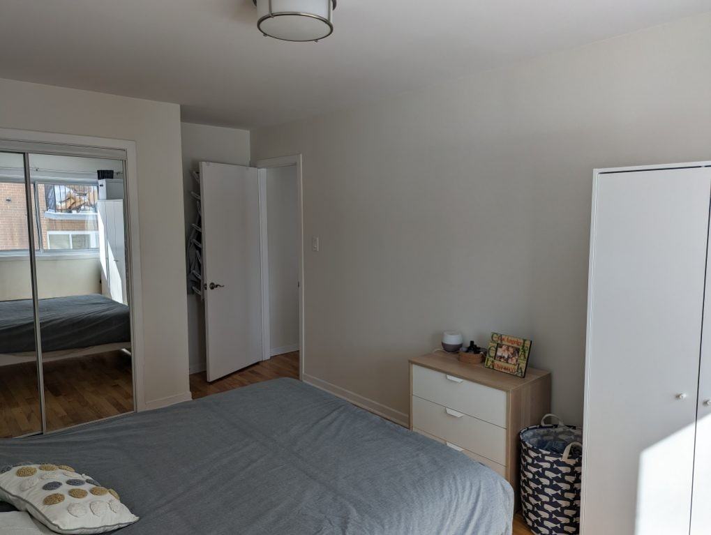 5015 18E Avenue #2 - Photo 7 of 15