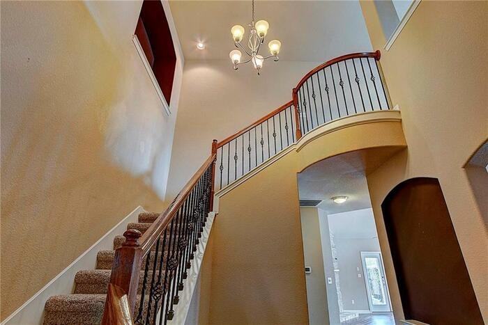 2409 Santa Clara Ln - Photo 6 of 32