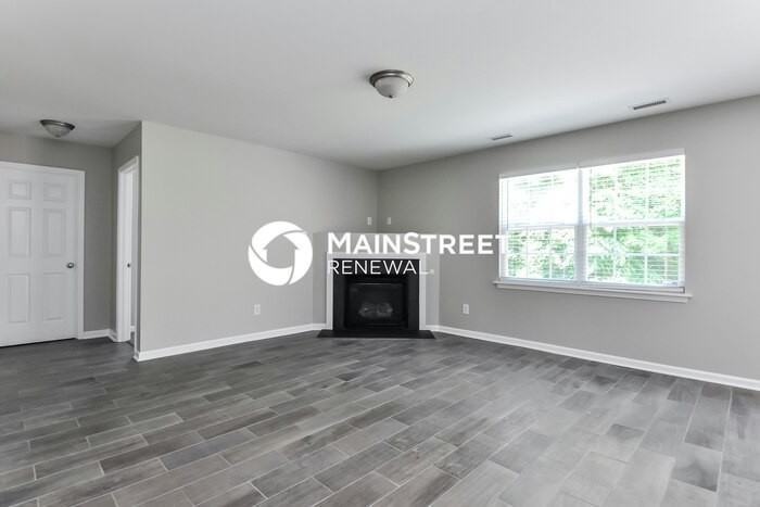1435 Cairo Way - Photo 4 of 17