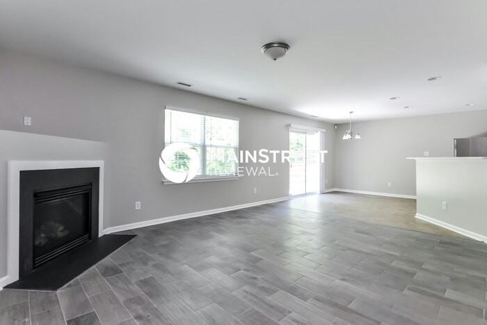 1435 Cairo Way - Photo 5 of 17