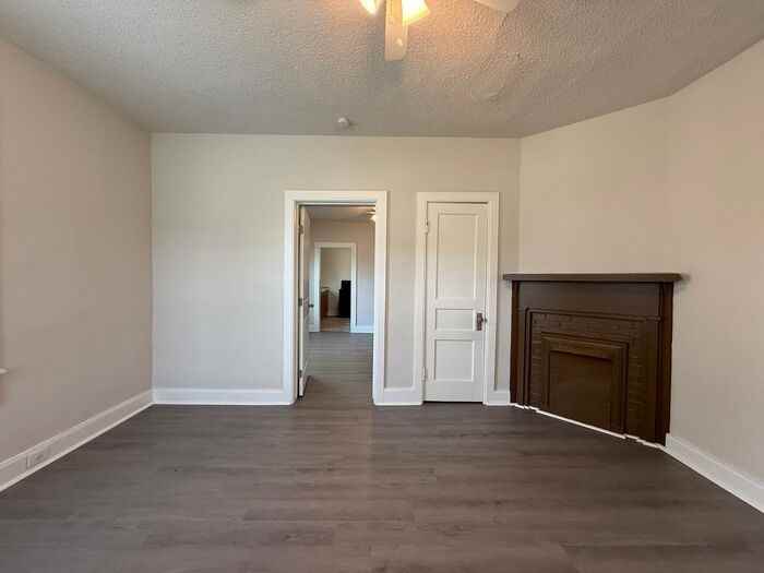 203 Morrison St #B - Photo 7 of 20