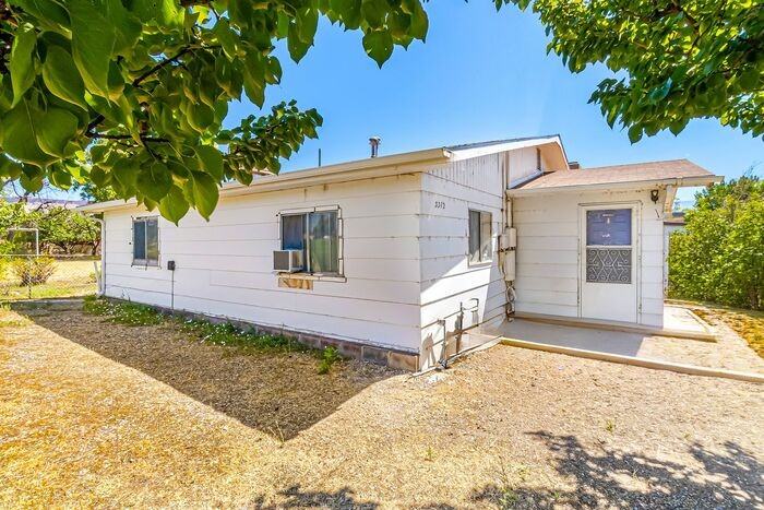 3312 E 3/4 Rd - Photo 3 of 9