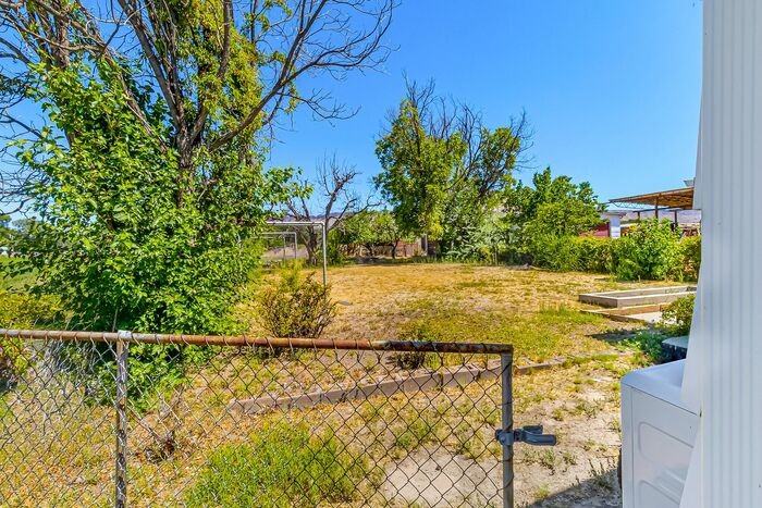 3312 E 3/4 Rd - Photo 4 of 9